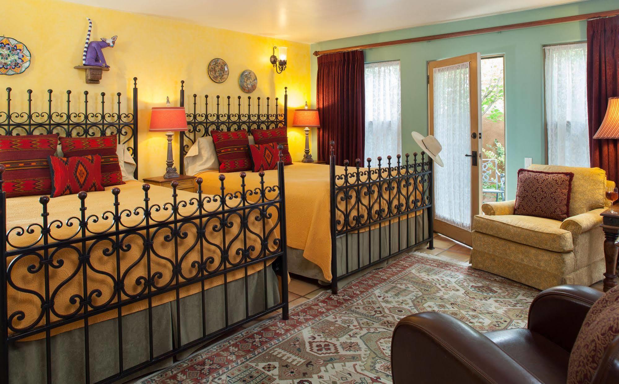 סנטה פה Four Kachinas B&B Inn מראה חיצוני תמונה